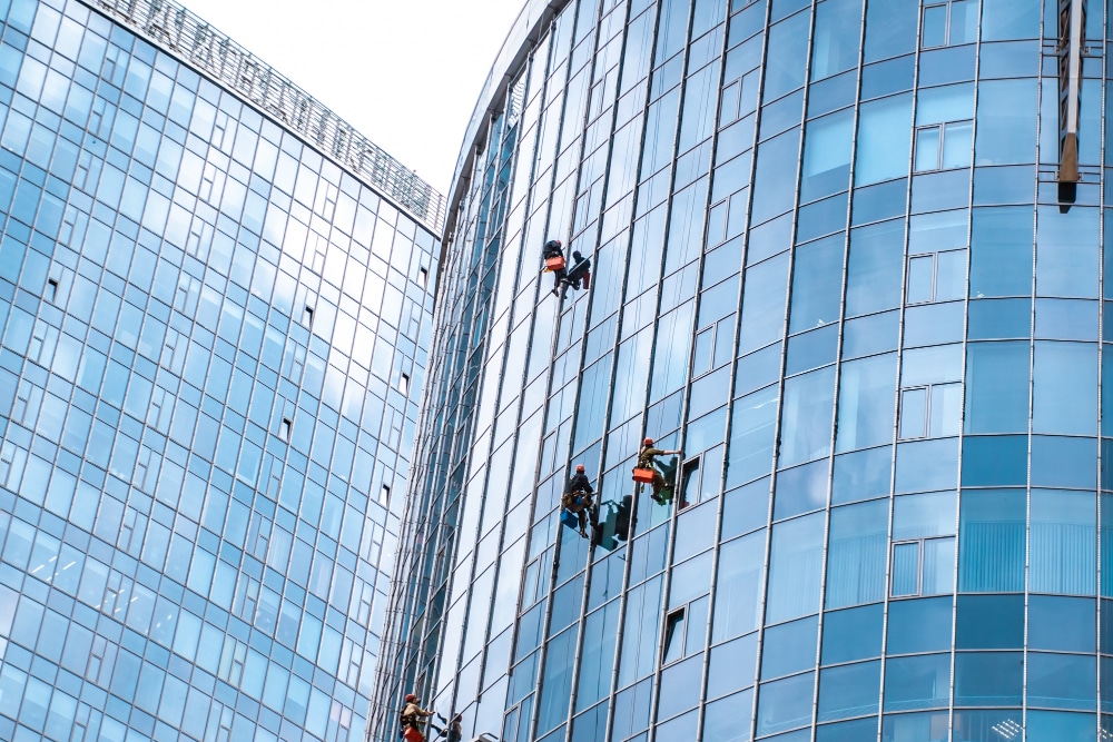 Top Tips for South Florida's High Rise Window Cleaning Near Me