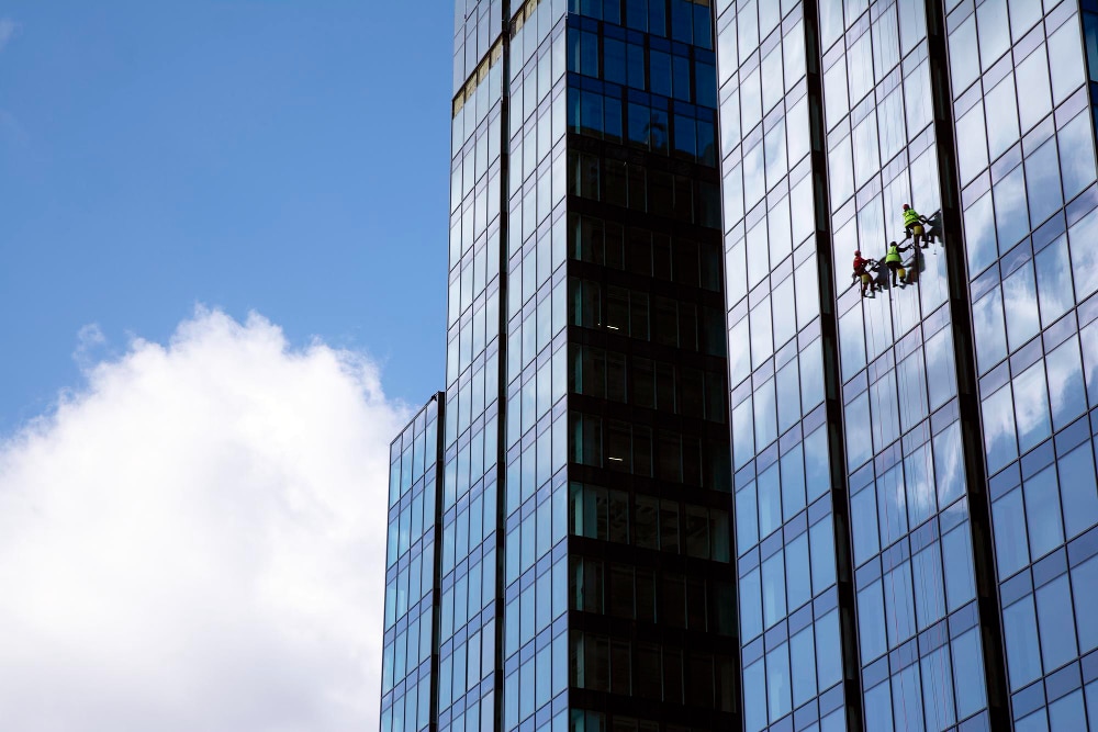 Window Scrubbers The Modern High-rise Cleaners